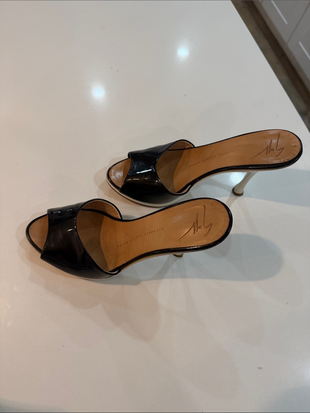 Giuseppe Zanotti Black Patent Leather Open-Toe Mule 👠 vintage Y2K - Picture 16 of 16